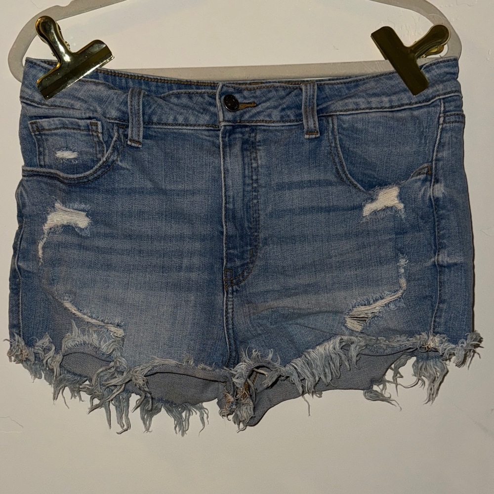 Trendy Blue Distressed Jean Shorts